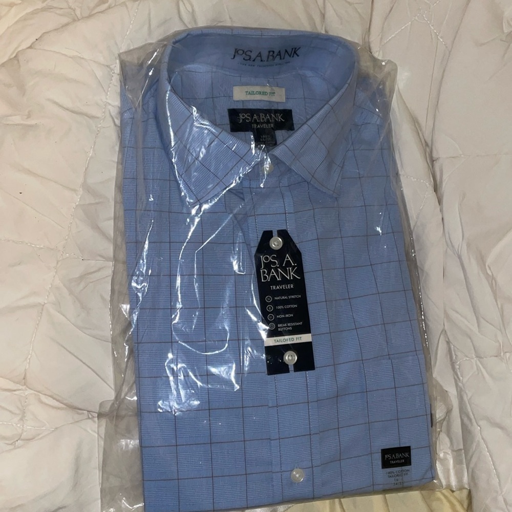 Jos A. Bank Men’s Dress shirt tailored fit blue 100% cotton